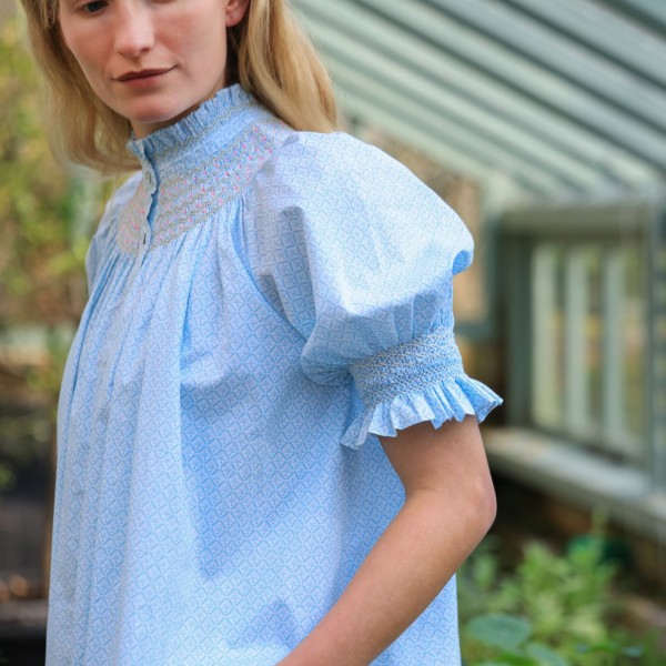 Scholl Blouse Tangier Trellis with Oasis Hand Smocking Edition 73 Scholl Blouse Tangier Trellis with Oasis Hand Smocking Edition 73